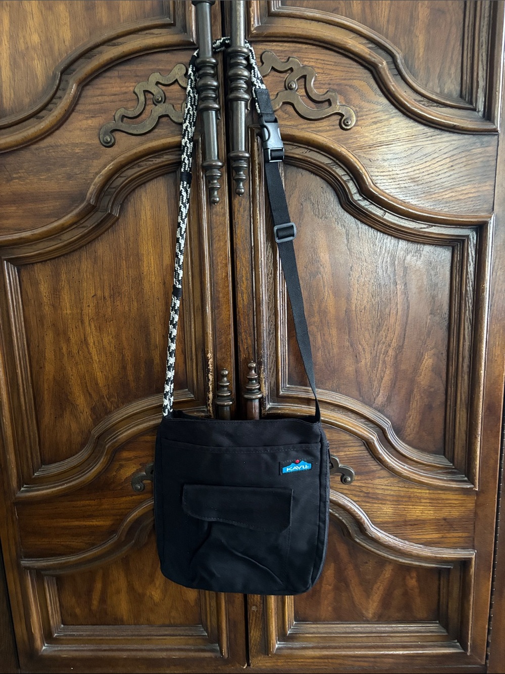 Kavu Crossbody bag